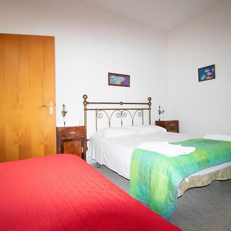 Case Vacanza Cristina Site In Antico Baglio E In Via Abruzzi N 161 San Vito Lo Capo Extérieur photo